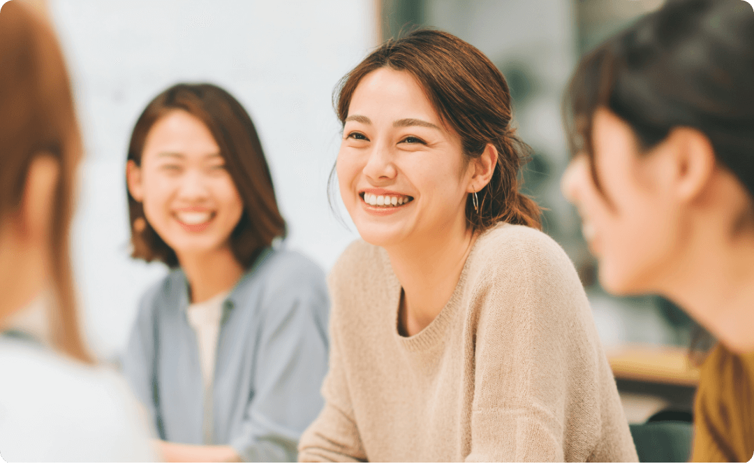 「noa+ (ノアプラス)」は、40年以上の歴史と実績を持つ「資格とキャリアのスクール noa (運営：株式会社ワークアカデミー)」が提供している、新しいカタチの学びサービスです。